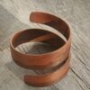 Éden természetes fa karkötő kézzel hajlítva, eden-natural-wood-bangle-venera-design hajlított fa karkötő kézműves fa ékszer