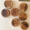 Personalized Magnetic Wooden Bottle Opener,Gravírozott, névre szóló mágneses fa sörnyitó. gravírozott fa sörnyitó névre szóló ajándék